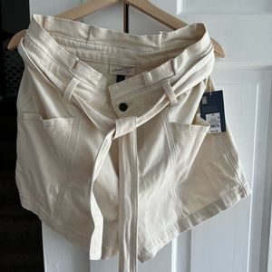 Paperbag shorts